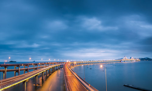 ������˾���п���