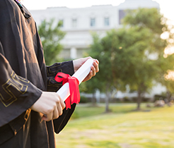 �����ֳɹ�˾�ɷ��ж��ٹɷ�